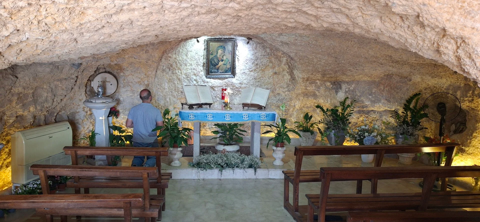 Church of Our Lady of the Cave — 2